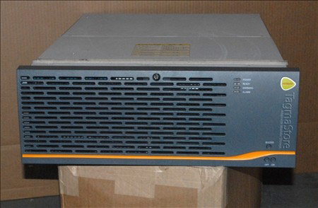 AMS200 Dual Controller with 15 Drive Slots-172